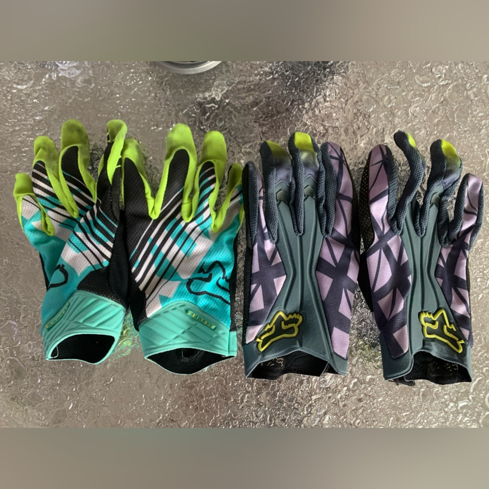 Fox Racing Motorcycle Gloves Bundle - Picture 2 of 8